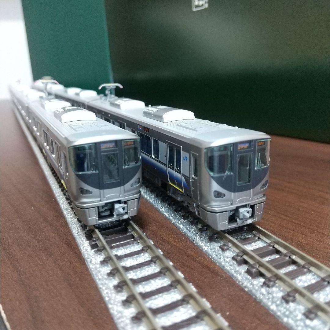 ラウンドハウス 225系5000番台 2編成8両セット