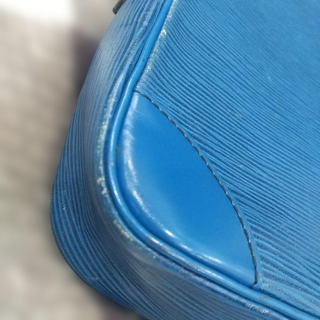 週末価格‼️ ヴィトン エピ ダヌーブ ショルダーバッグ ブルー 難あり