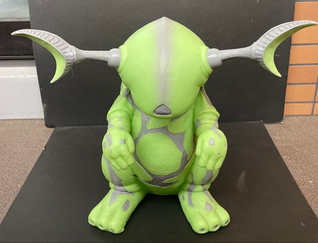 インスパイア　1/1　ウルトラマンメビウス　マケット快獣　リムエレキング