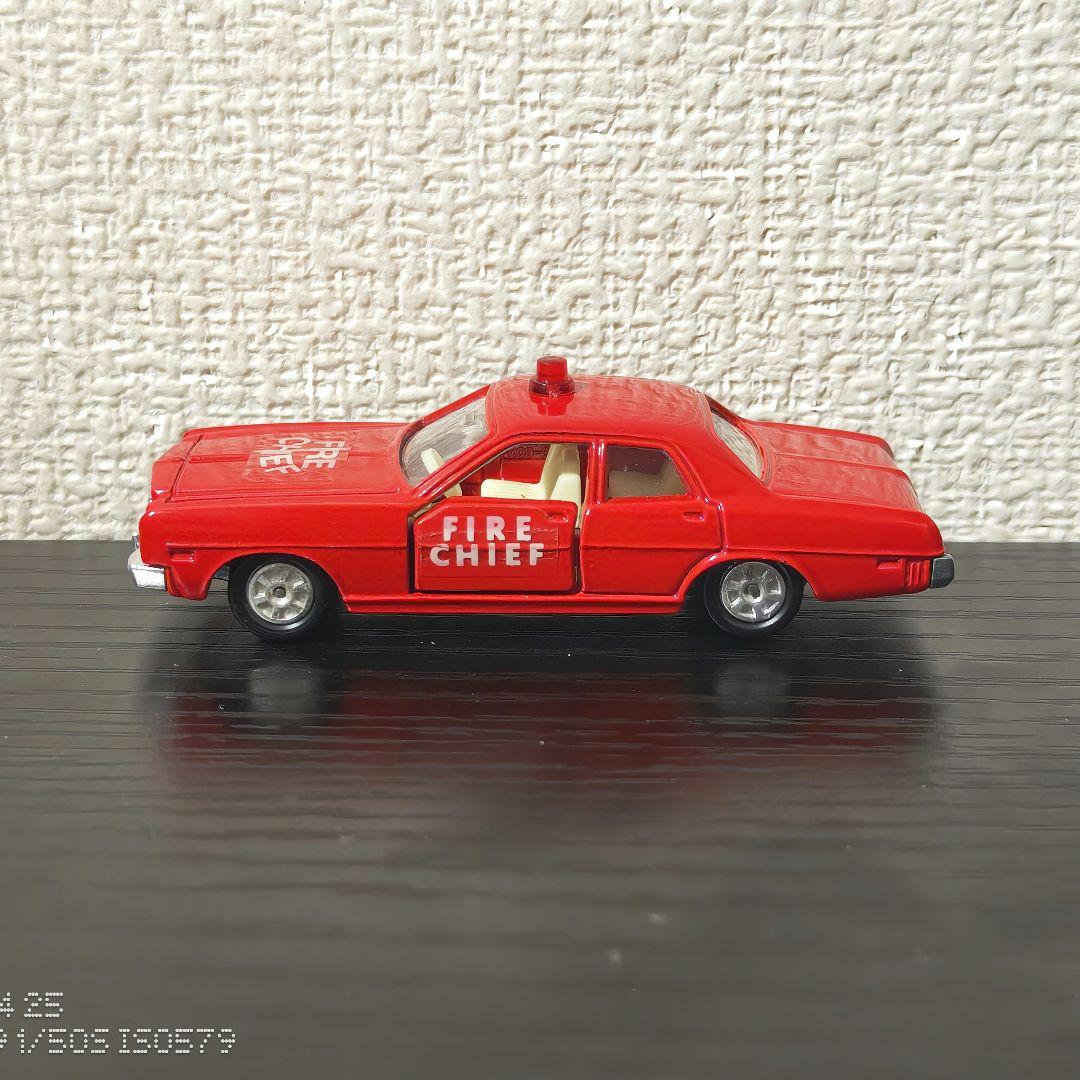 TOMICA　トミカ　ダッジコロネットファイヤーチーフカー　箱付き
