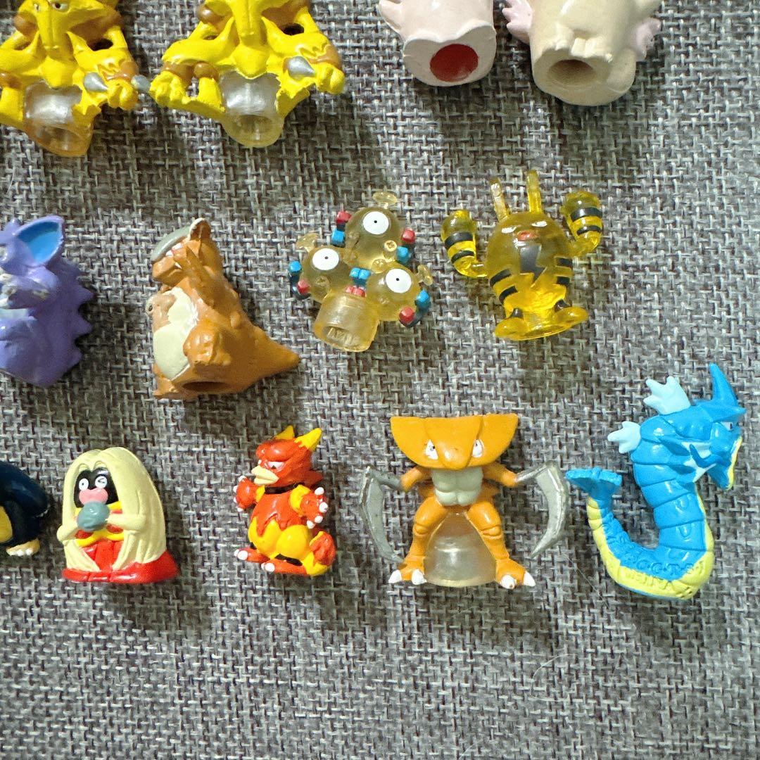 ポケモン　フィギュア　鉛筆キャップ　バトル鉛筆