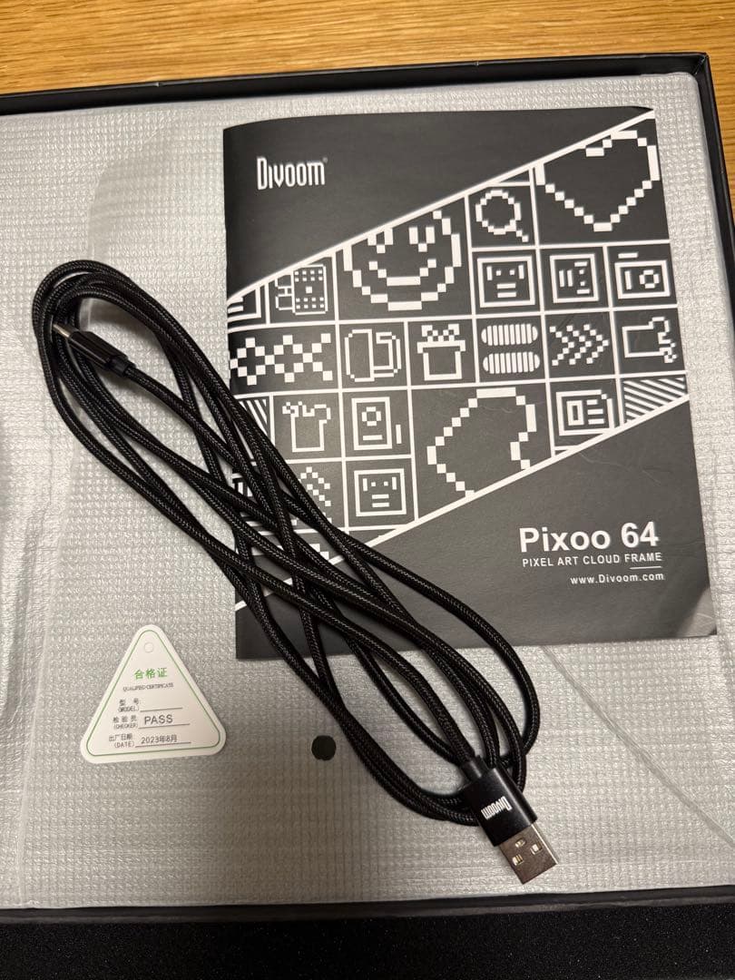 Divoom Pixoo 64 デジタルディスプレイ