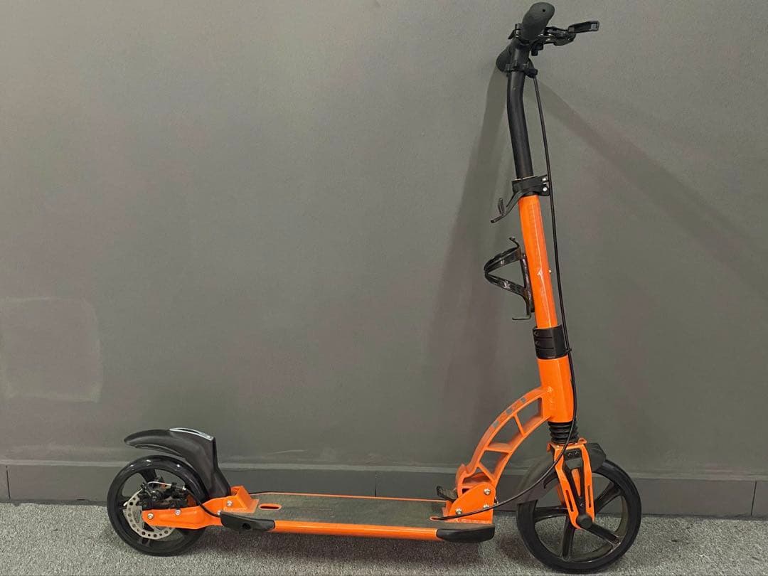 Lamborghini ランボルギーニ キックボード【軽使用・良好状態】