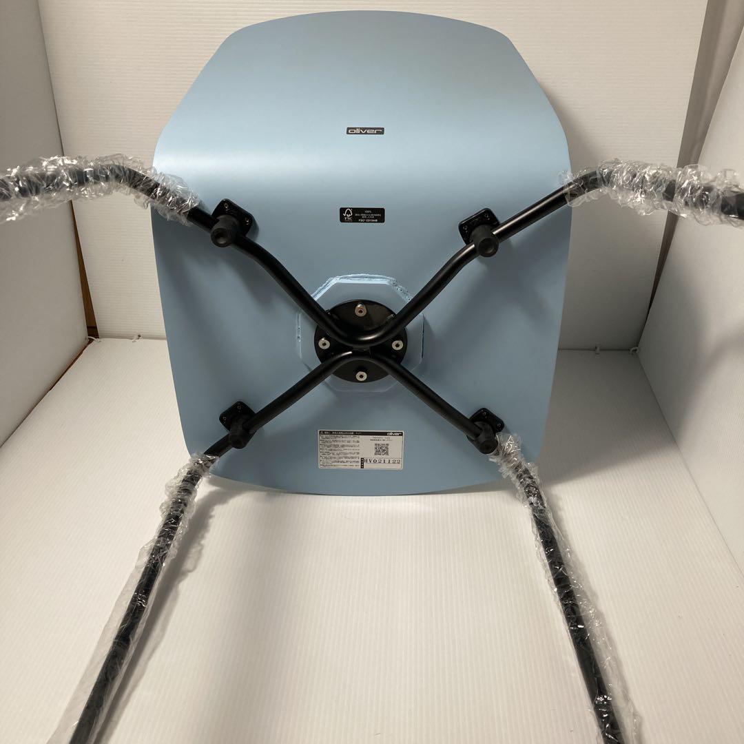 廃盤品❗️新品　OLIVER スタッキングチェア　ライトブルー　水色　木製