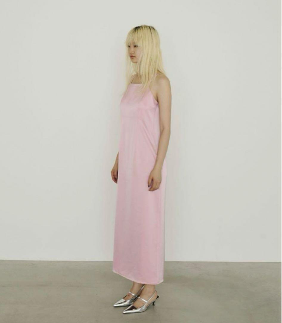 スーツ・フォーマル・ドレス andresd satin dress