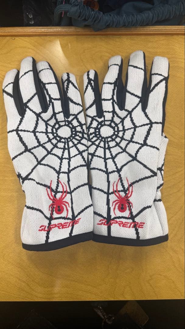 Supreme スパイダーウェブ手袋 Mサイズ