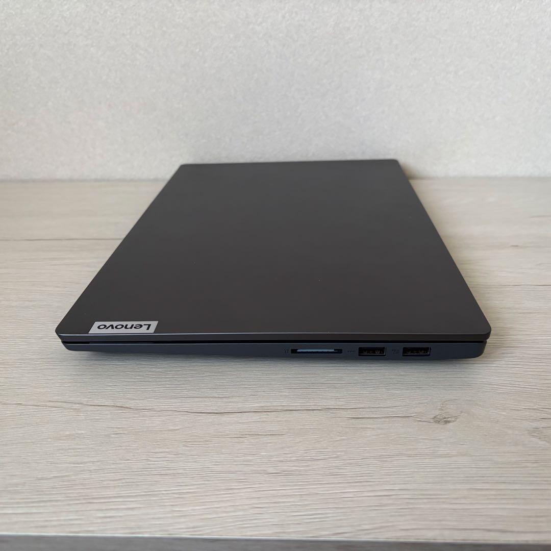 lenovo IdeaPad 5 14ABA7 液晶ムラあり