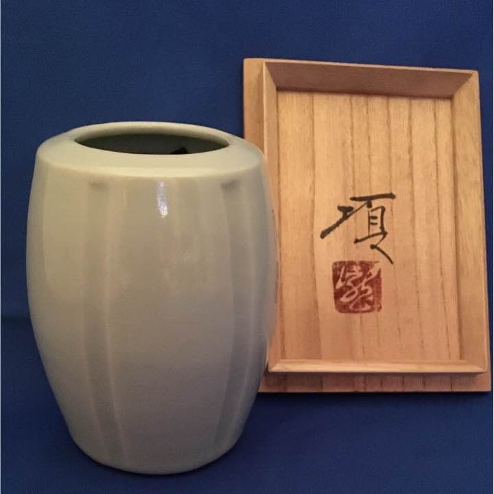新品 未使用品 共箱あり 瀧田項一 白磁面取掛花入