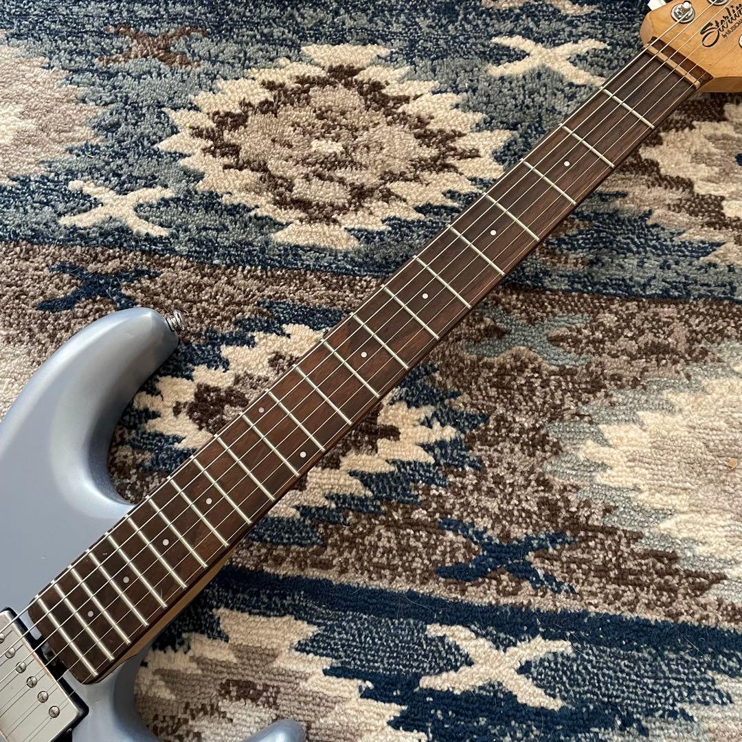 ギター Sterling Musicman LK100D Steve Lukather