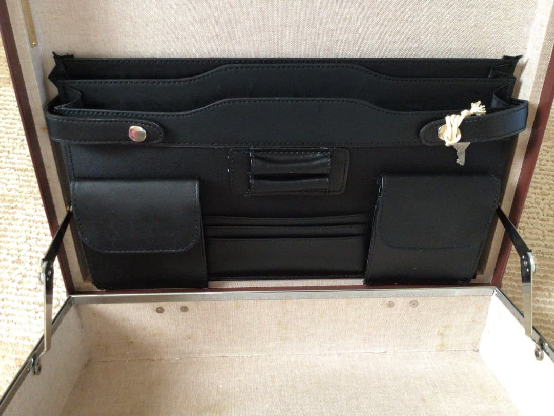 グローブトロッター　アタッシュケース