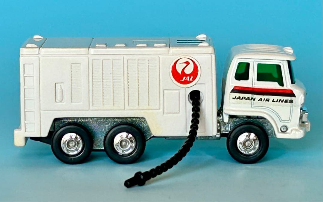 トミカ黒箱 99 JAL エアー トラック