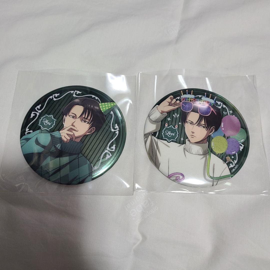 最終値引　進撃の巨人　サンシャインシティプリンスホテル　缶バッジ　リヴァイ