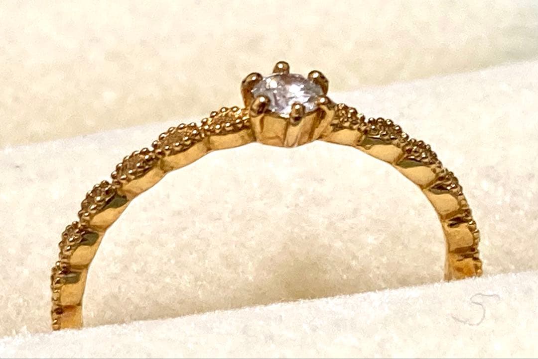 新品未使用　希少　シエナ　k18 ダイヤモンド　リング　9号　指輪　ミル打ち