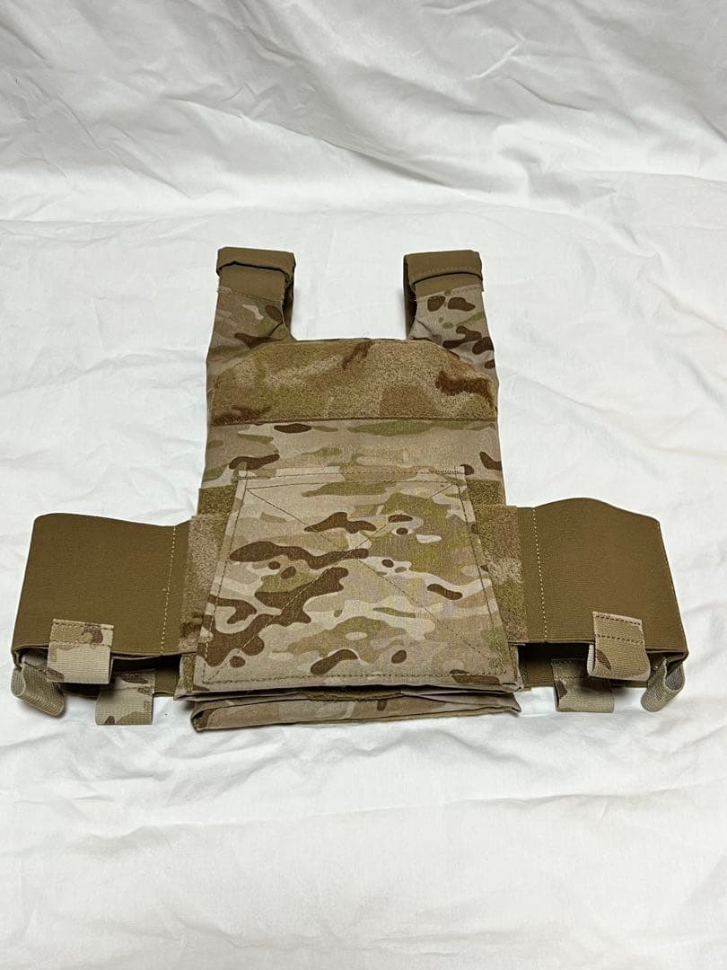 【実物絶版品】T.REX ARMS AC1 マルチカムアリッド Sサイズ