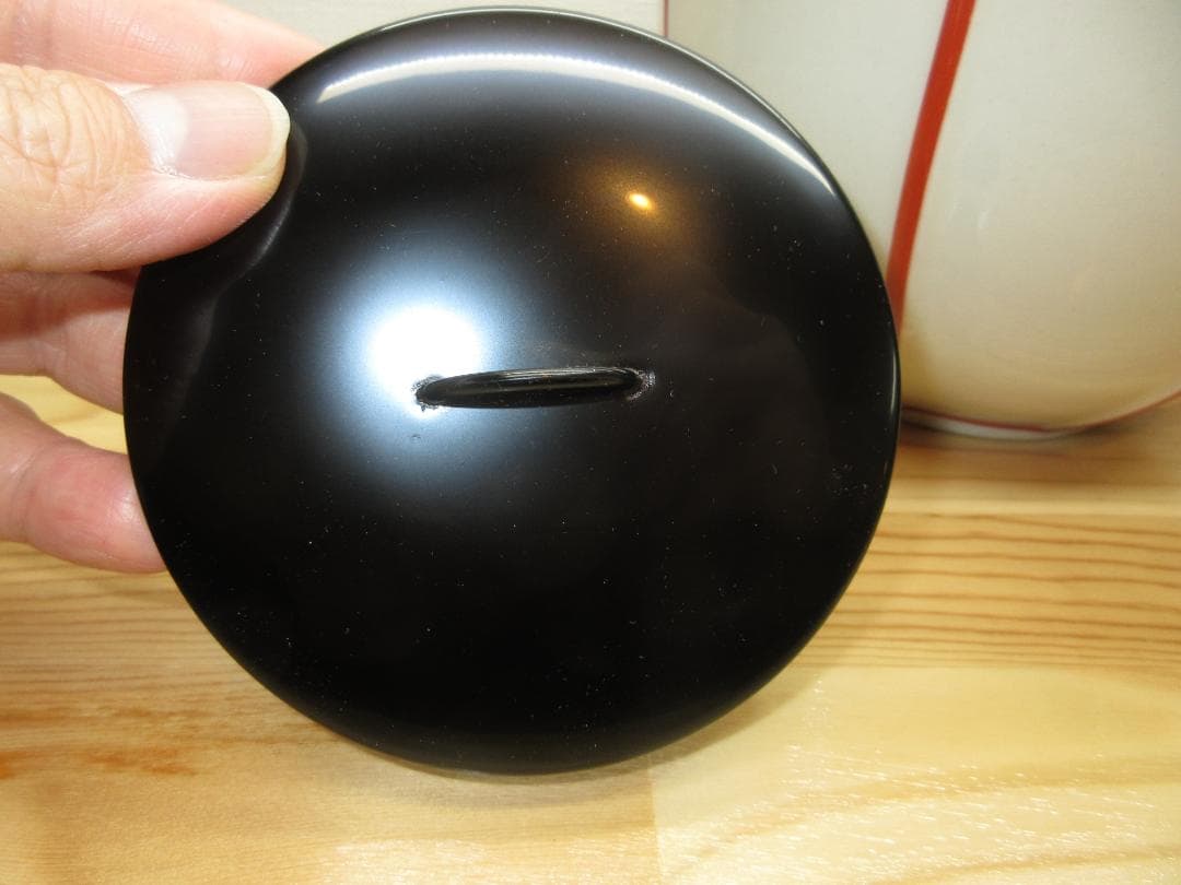 送料込【逢絢亭・新品】茶道具 水指 京焼 雪洞水指 真塗の塗蓋 楽山作 共箱入り