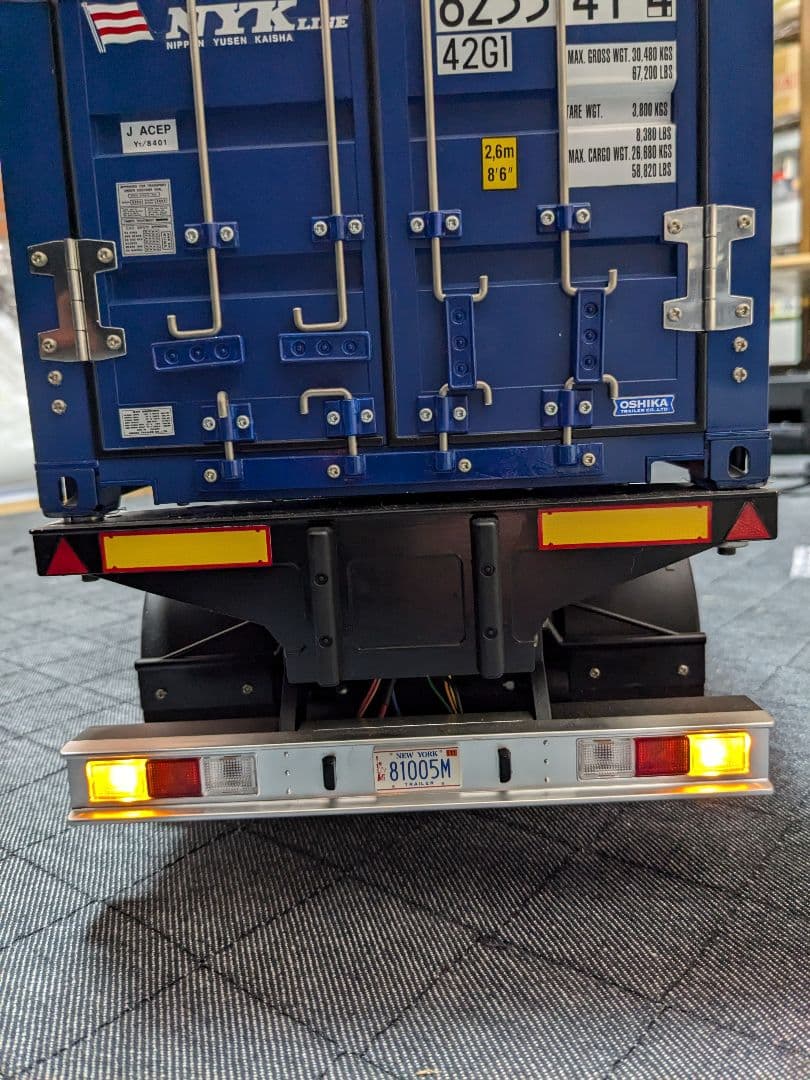[御月]　タミヤ　1/14 セミトレーラー日本郵船40フィートコンテナ