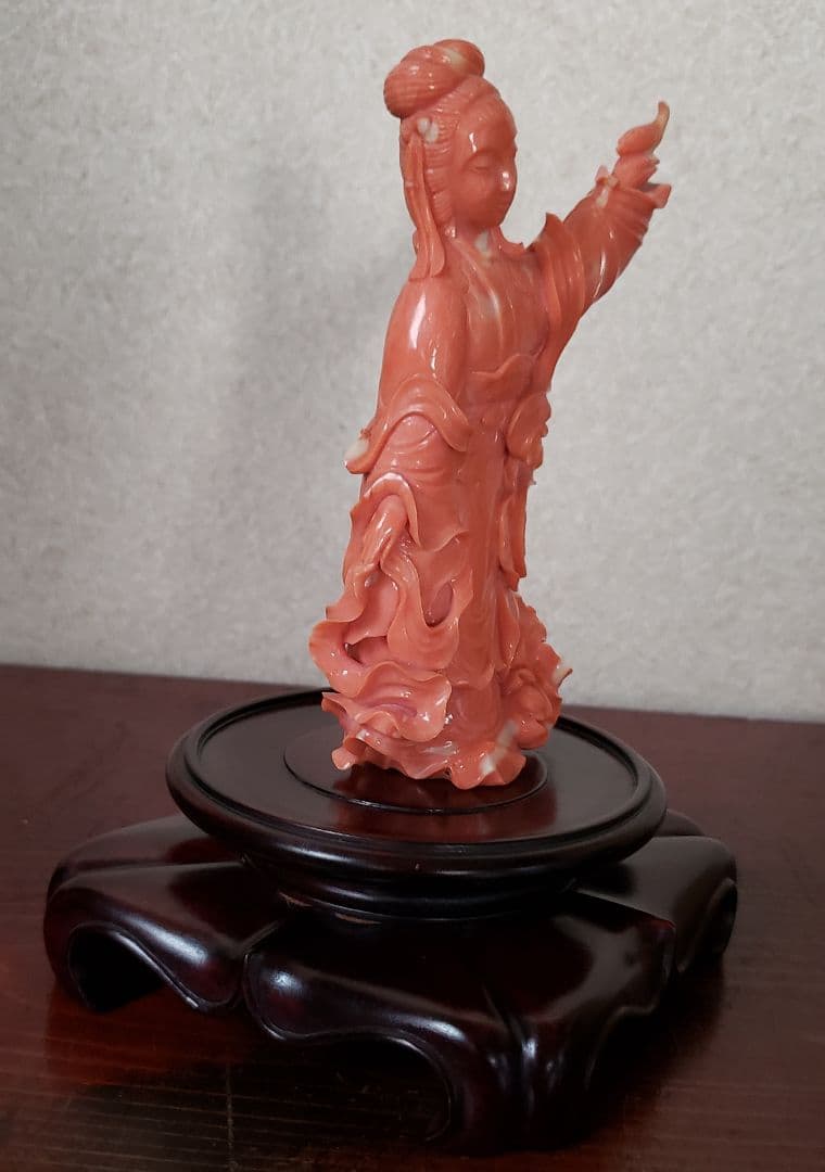 勇峰 本珊瑚 天女 置物 オブジェ 彫刻 珊瑚 宝石珊瑚 天然珊瑚 赤珊瑚