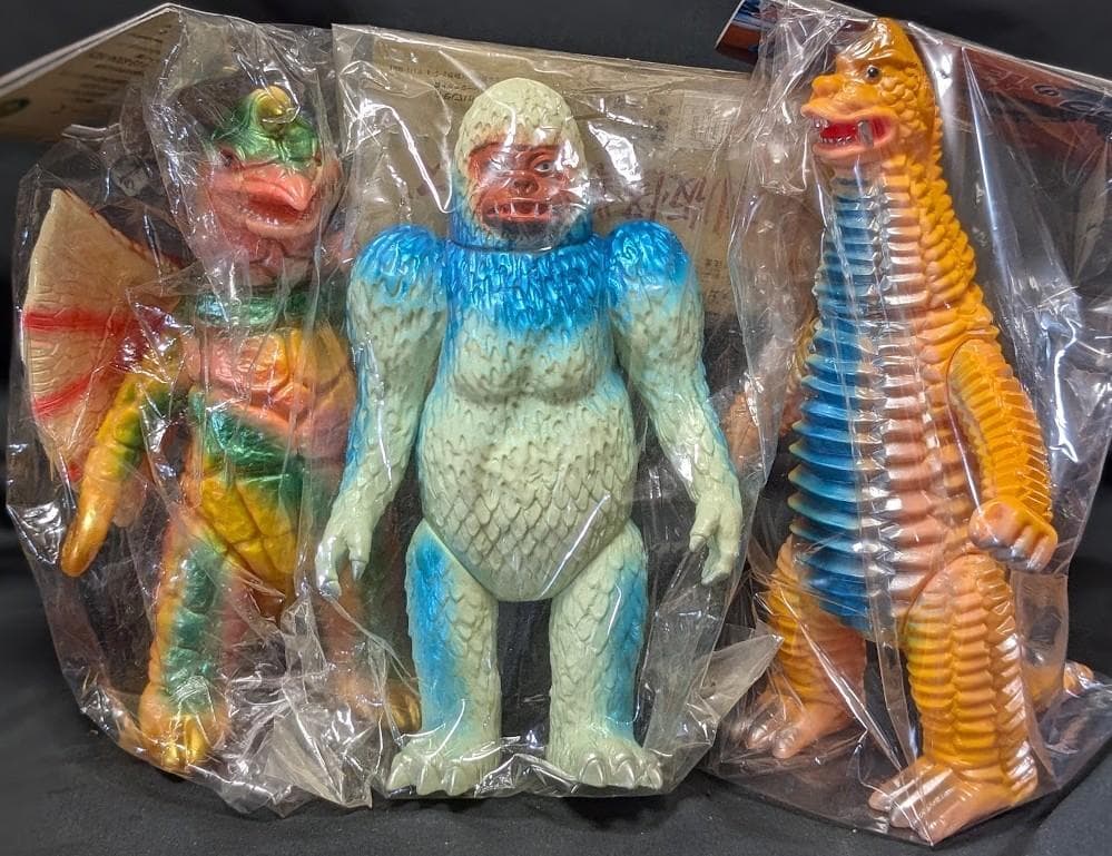 ギガス＆ドラコ＆レッドキング（ブルマァク復刻）ソフビフィギュア未開封３体セット