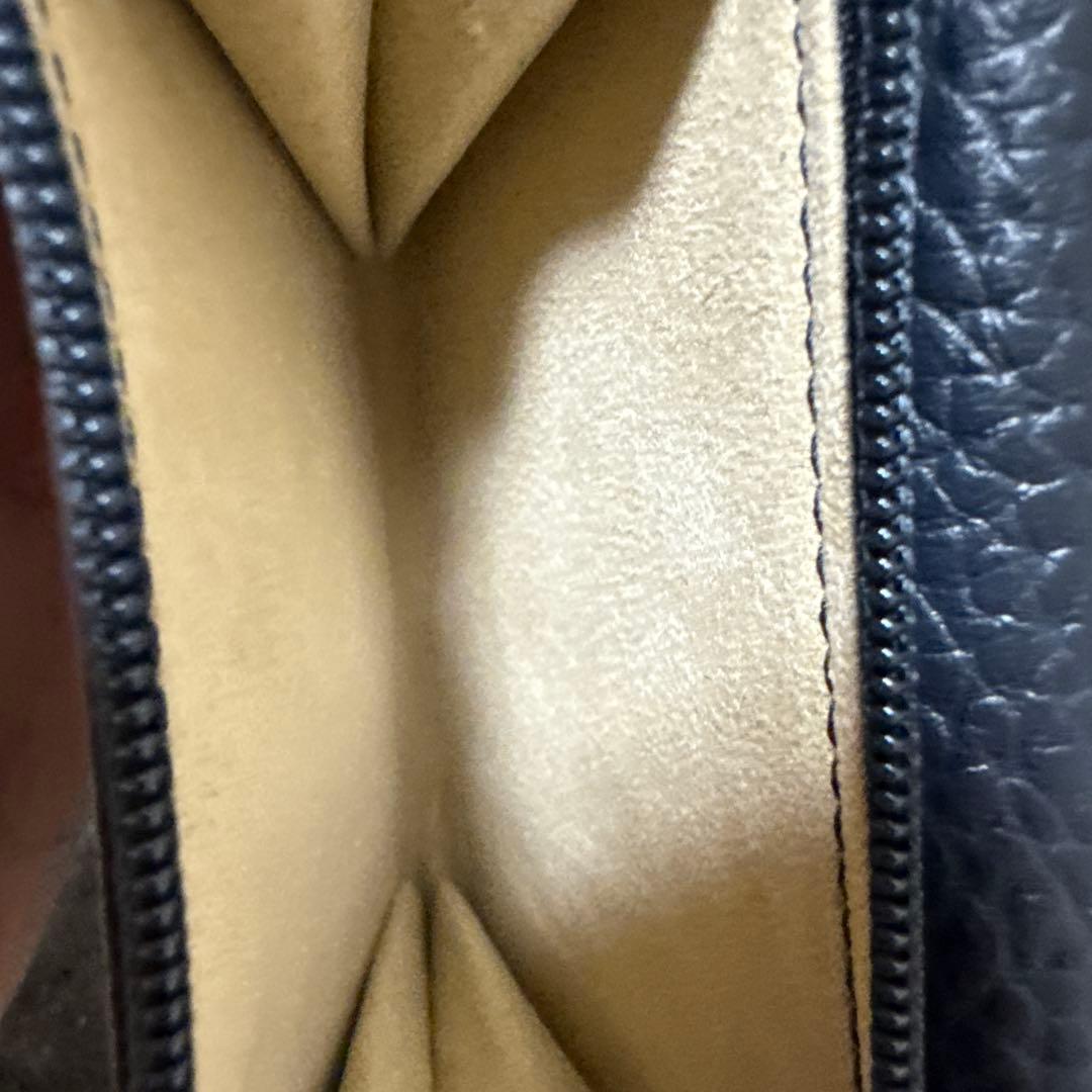 アタオ ワルツケリー ネイビー二つ折り財布