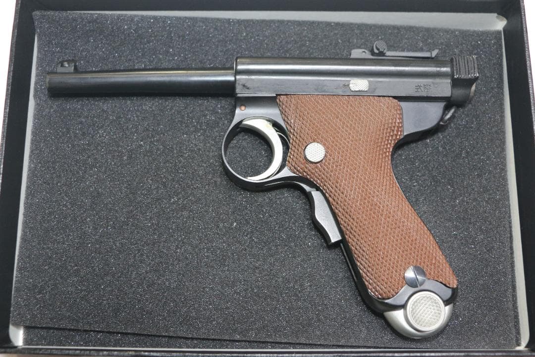 超希少　六研製　プラモデルガン　南部式自動拳銃（陸式）無可動鑑賞用 合法品