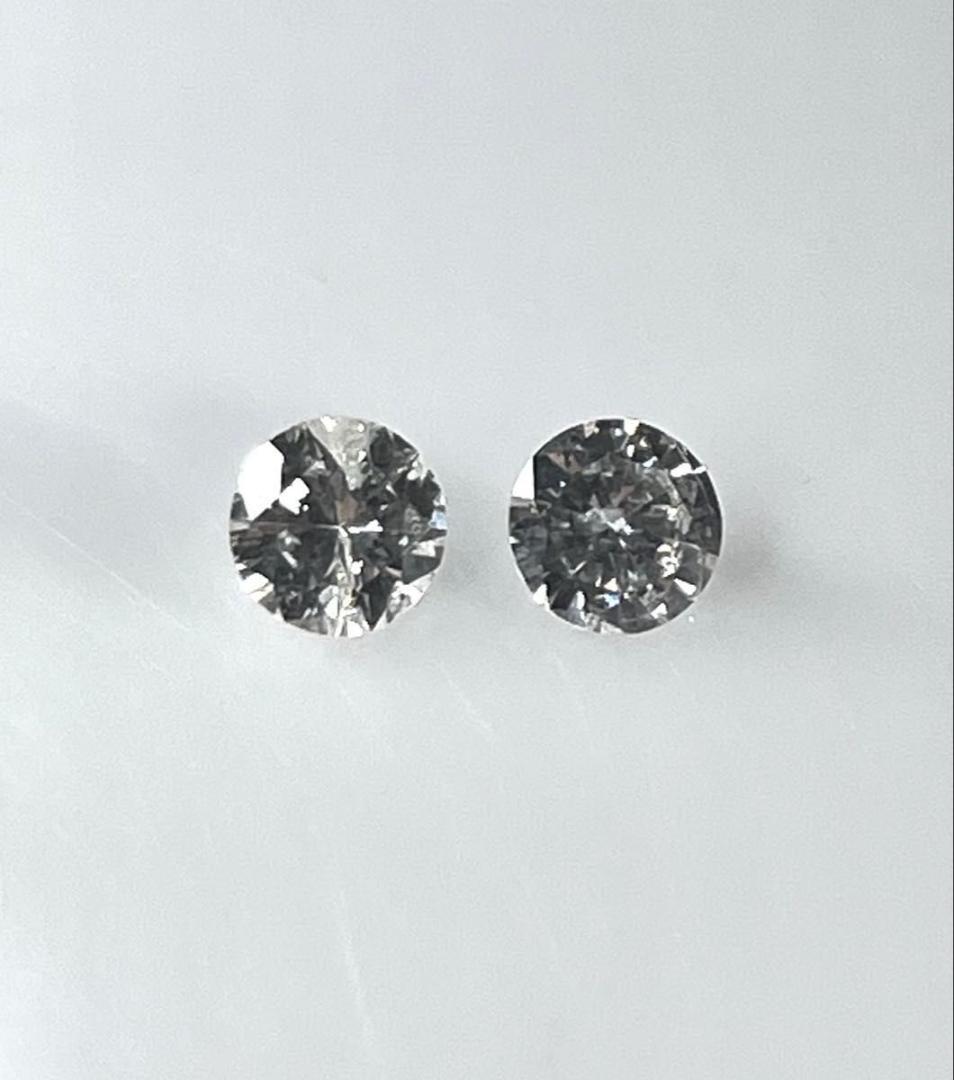 PT天然ダイヤモンドピアス 計0.9ct 鑑別カード付