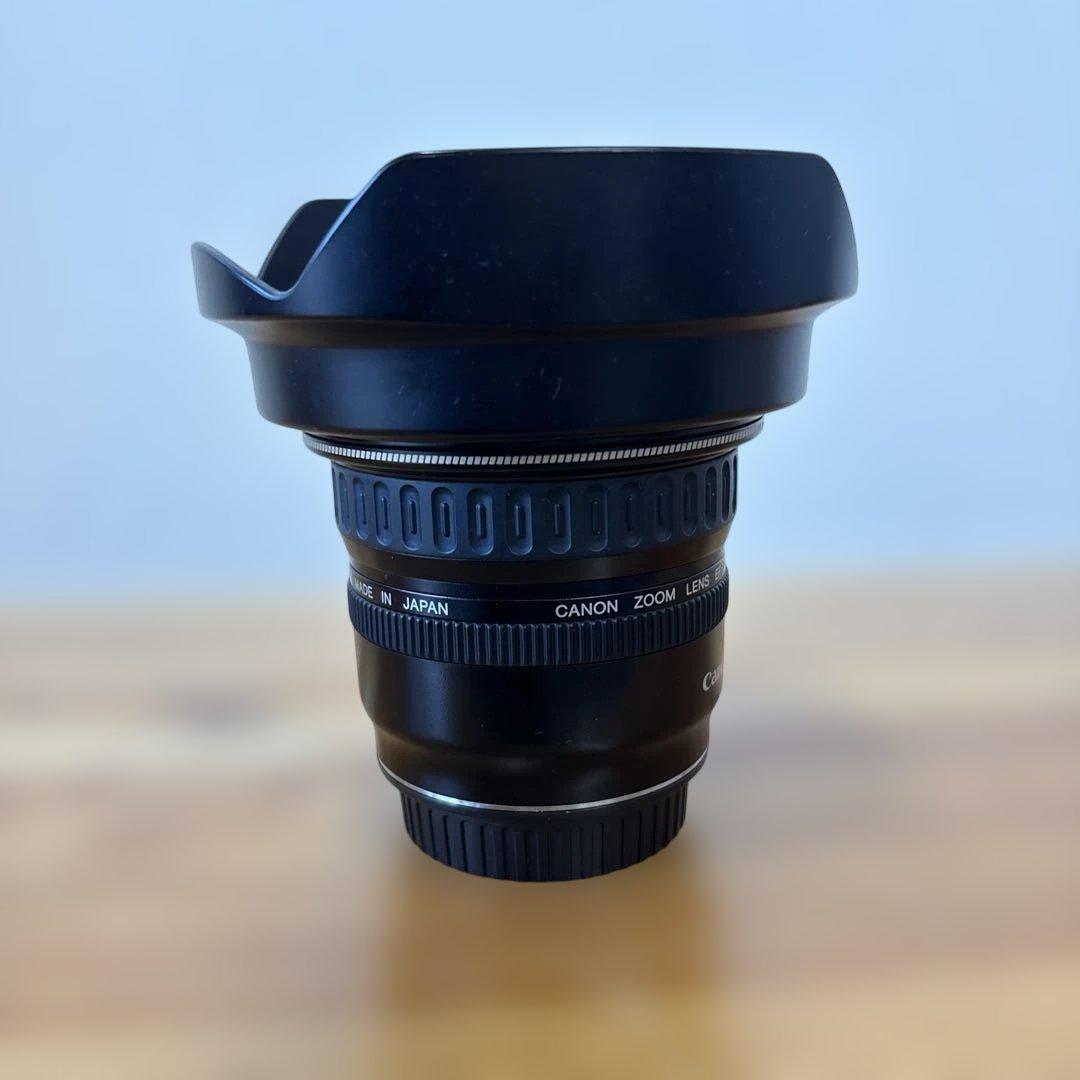 Canon EF 20-35mm f/3.5-4.5 レンズ