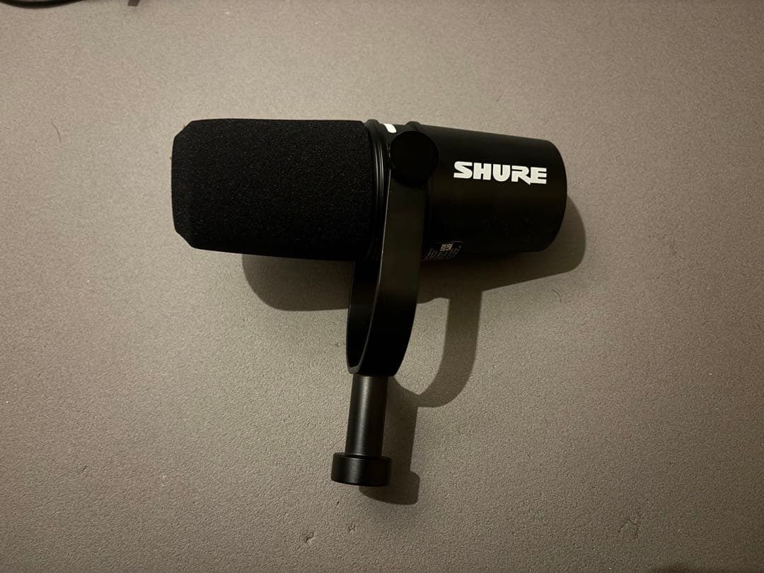 SHURE MV7+ ダイナミックマイク