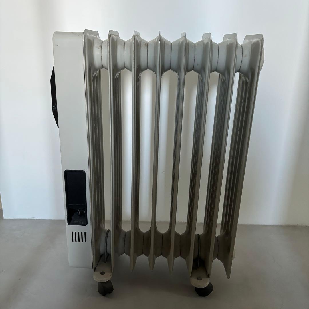 アメリカ製　デロンギ　ヴィンテージ　オイルヒーター