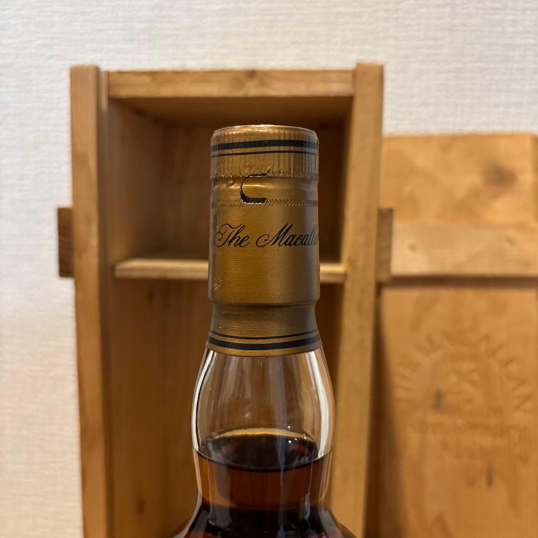 マッカラン25年 アニバーサリーモルト 1975-2000 木箱付　未開封