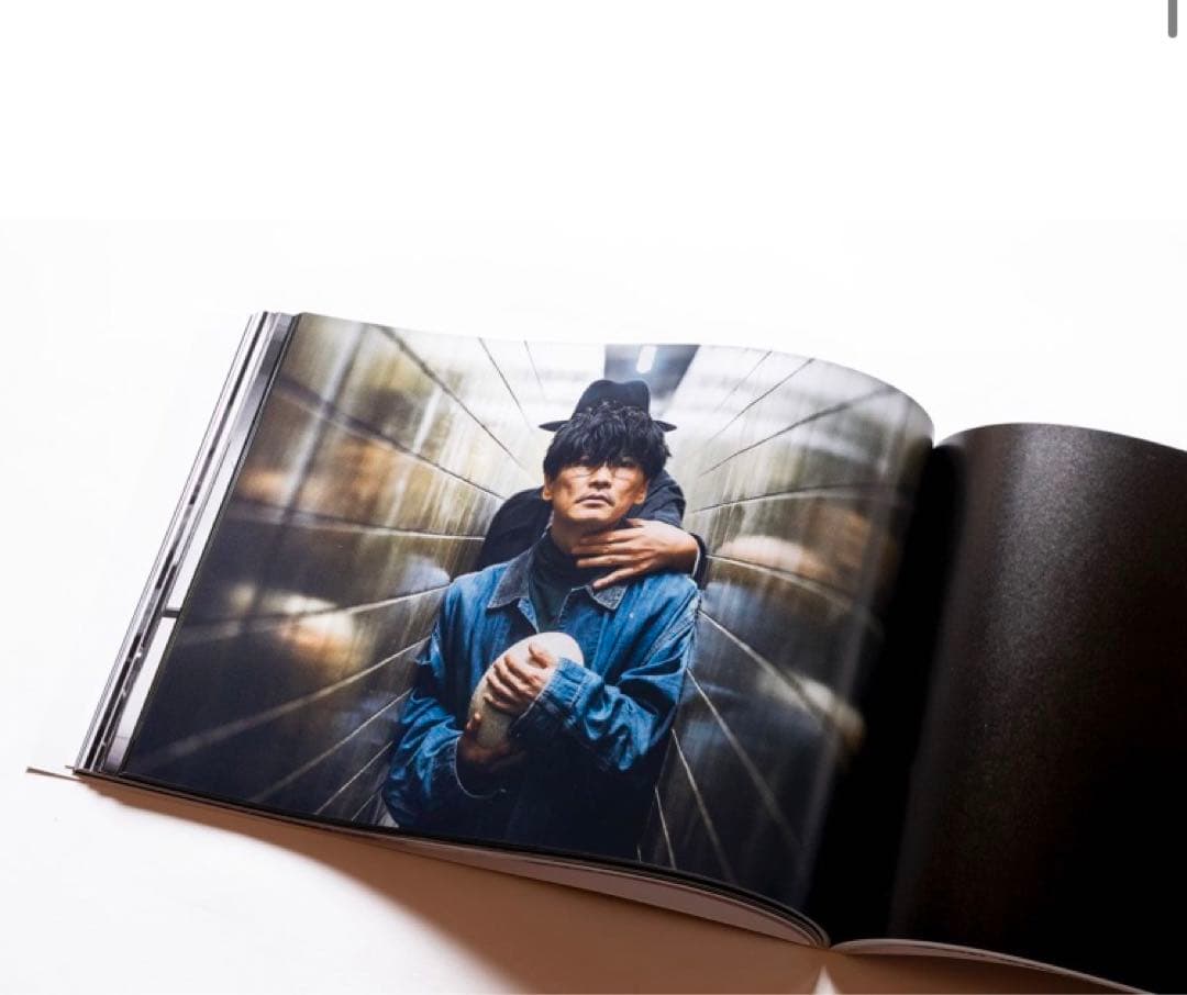 【希少エラー版&完全版2冊セット】サカナクション2025怪獣写真集ポストカード付