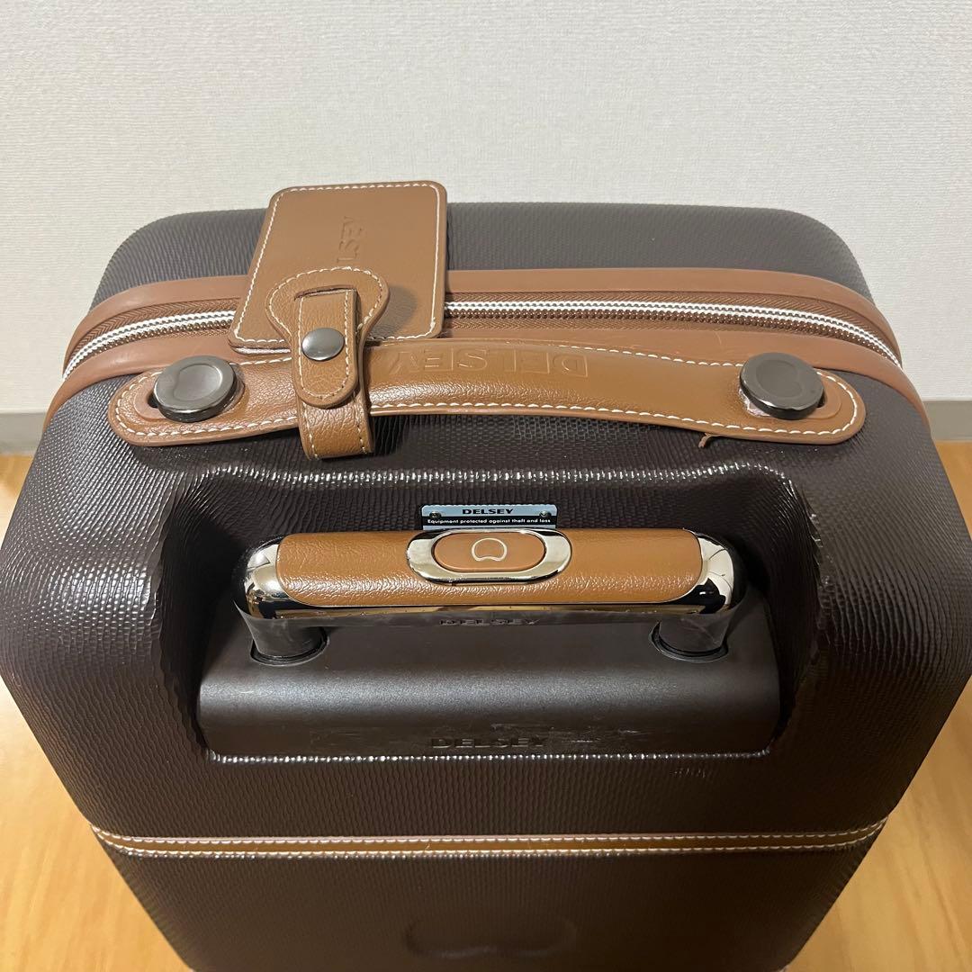 DELSEY CHATLET AIR チョコレート 39L 機内持ち込み可