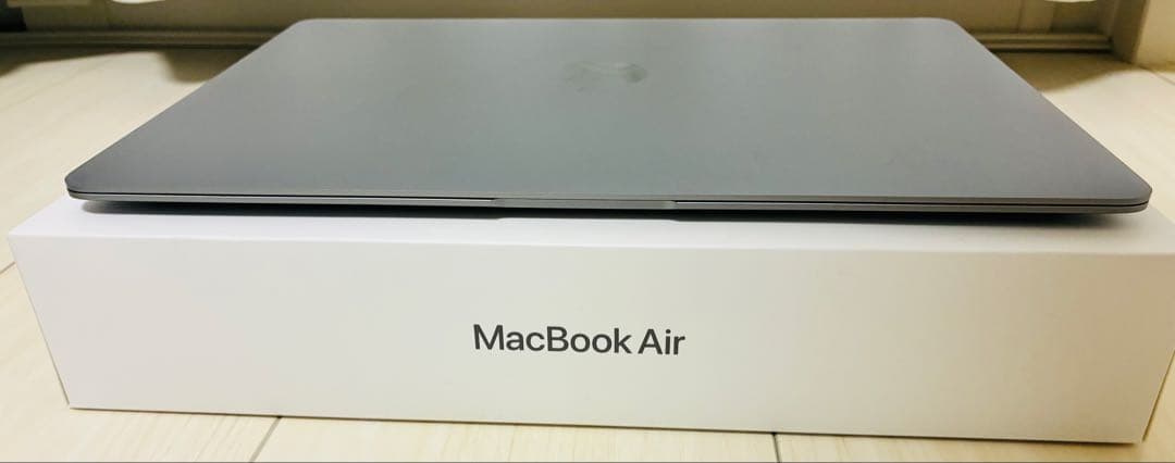 【外装美品】MacBook Air M1 2020 16GB 256GB