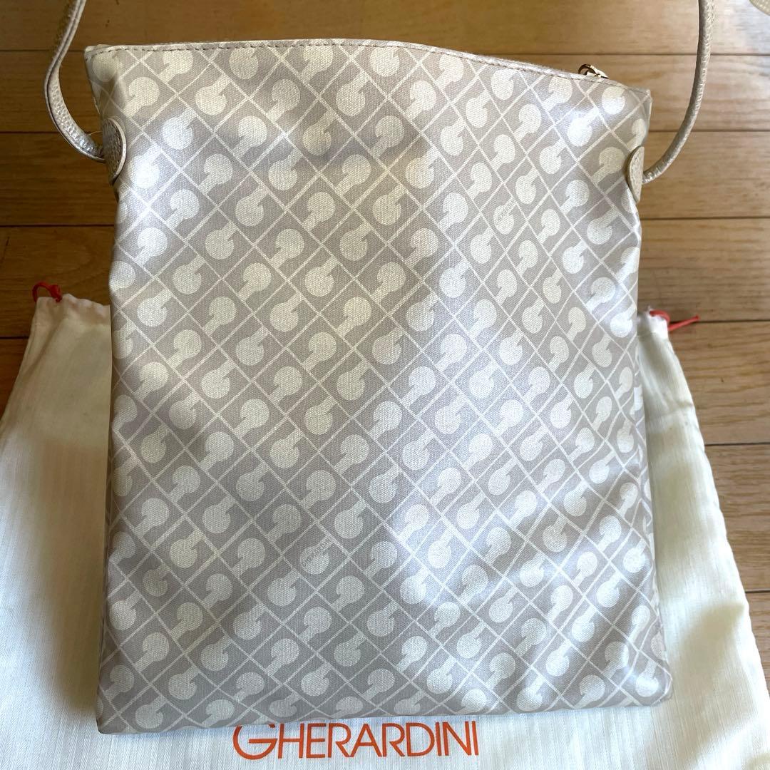 GHERARDINI ゲラルディーニ ソフティ　ショルダーバッグ 肩掛け