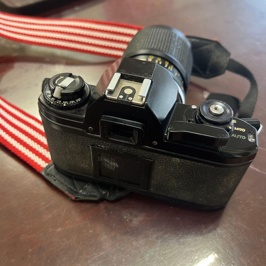 Nikon EM フィルムカメラ 70-300mmレンズ付き