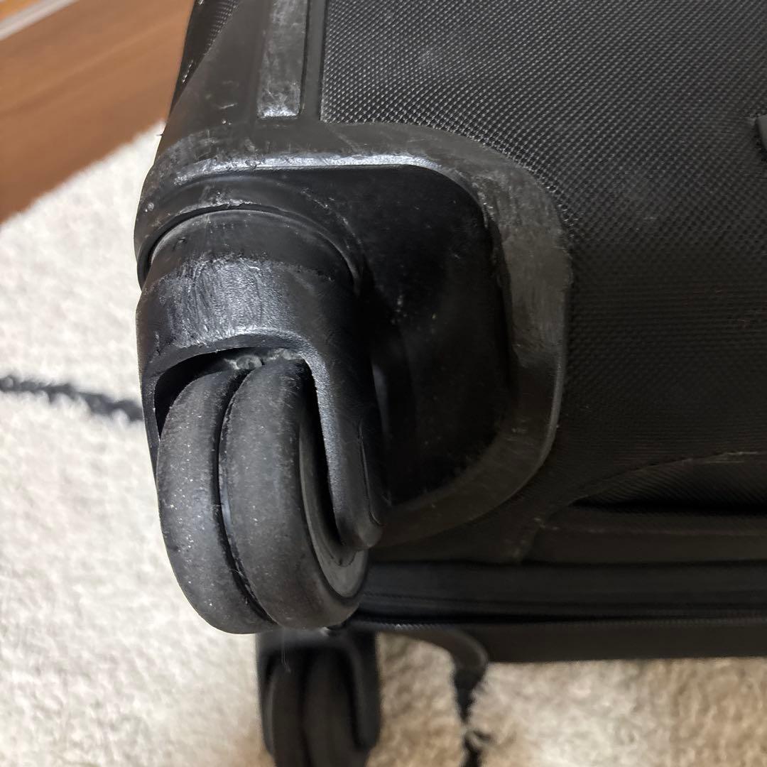 TUMI 22060 ALPHA2・4ウィール・キャリースーツケース ブラック