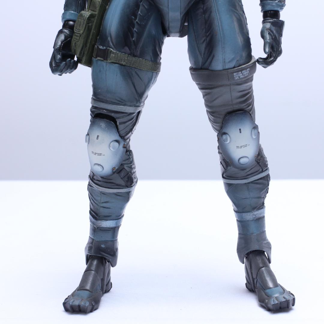 L GEAR SOLID 2 プレイアーツ改 雷電