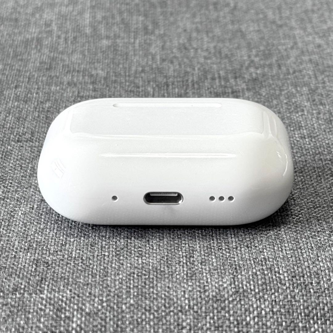 【綺麗】Apple AirPods Pro 第3世代 充電ケース