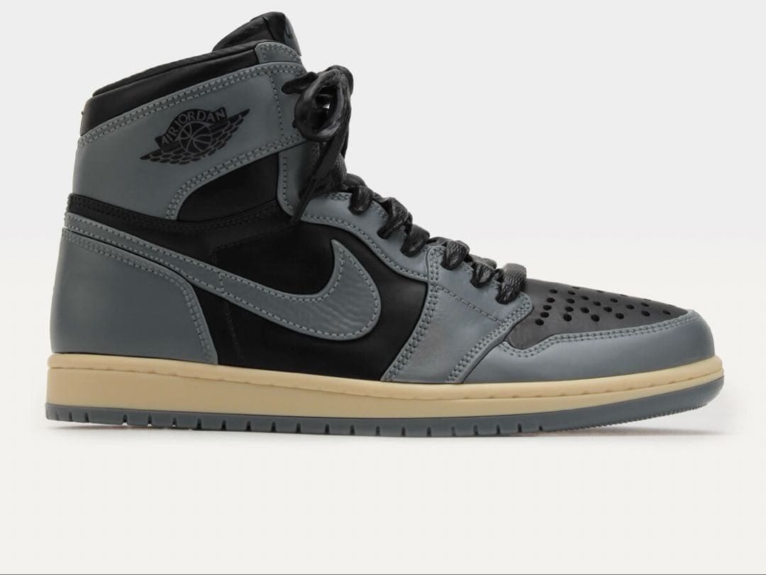 新品未開封品　NIKE AIR JORDAN 1 HIGH 85 SHADOW