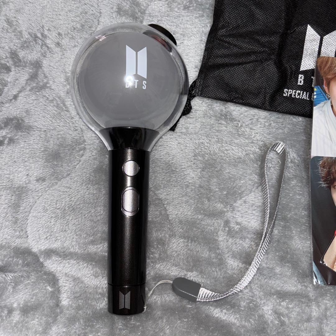 BTS ペンライト フォトカード　その他付属品全部付き