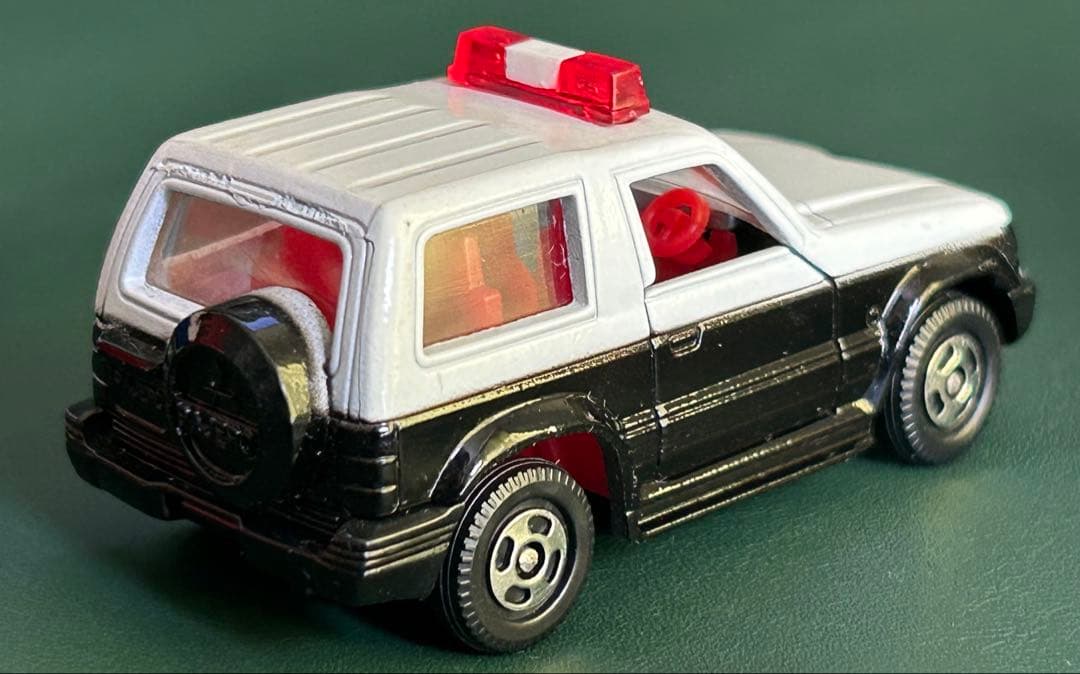 トミカ パジェロ 2台セット