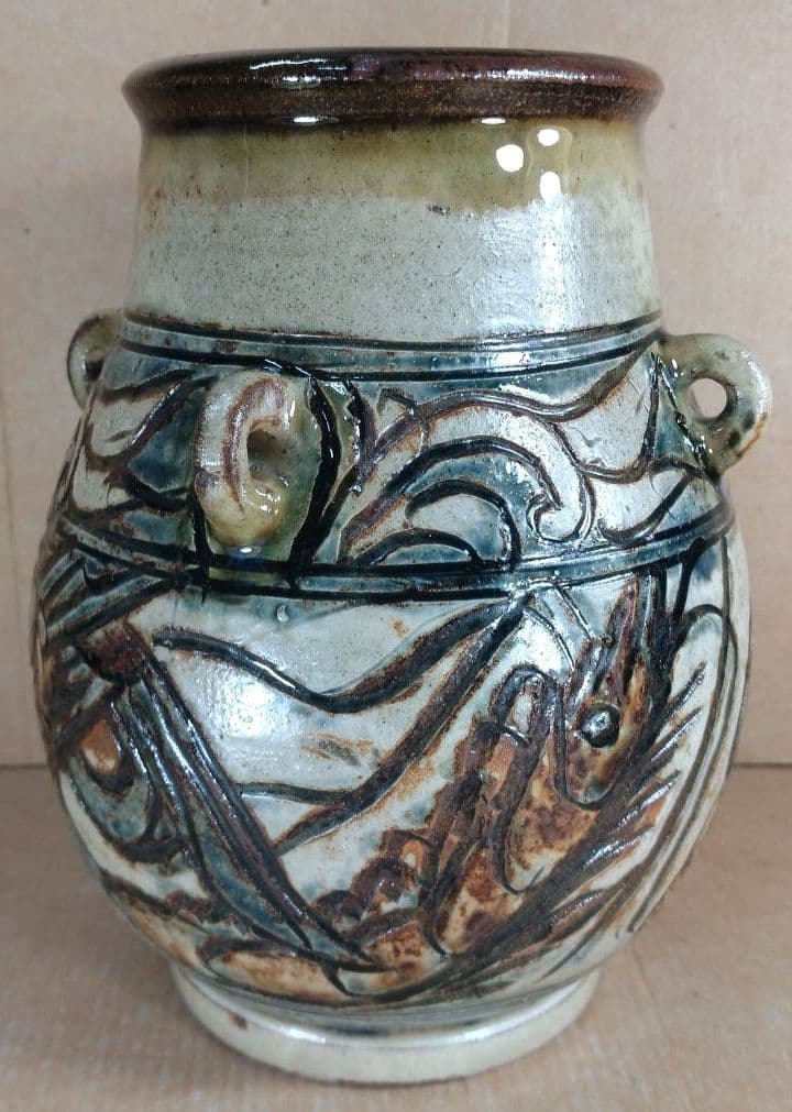 【本物保証】金城次郎 魚紋海老紋四ツ耳花瓶 共箱 栞 人間国宝 美品 壷屋焼