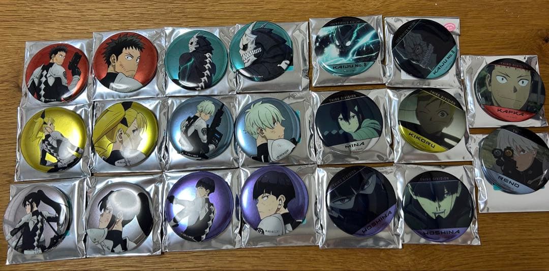 ピンズ・ピンバッジ・缶バッジ RT-183861