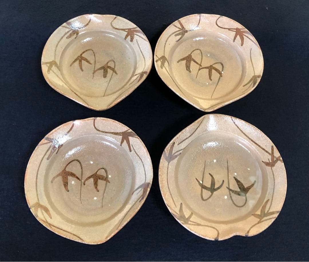 《レ》懐石 絵唐津 向付4客 三玄窯 共布 共箱　251027う1