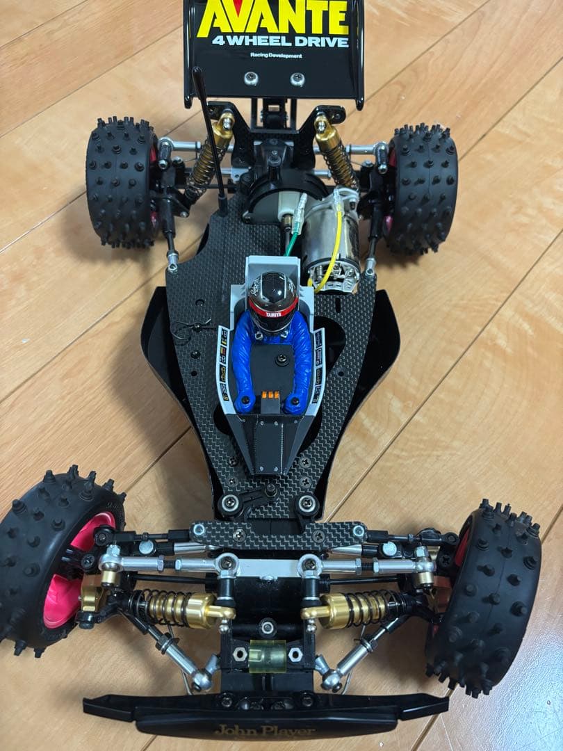 未走行品、タミヤ 1/10 電動RC アバンテ2011 ブラックスペシャル