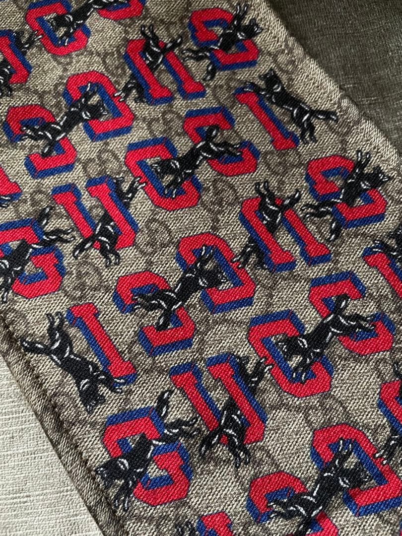 ☆新品同様GUCCI☆Leaping Wolf Logo Scarf