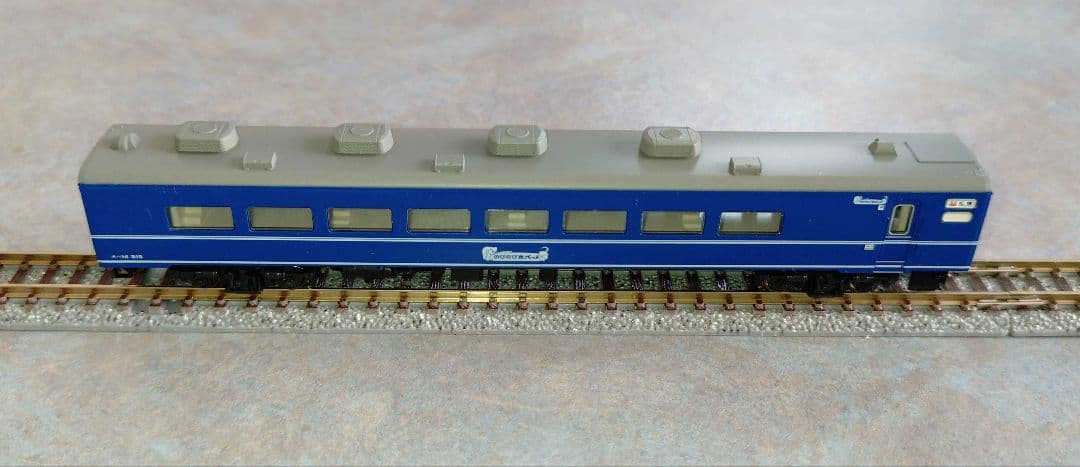 KATO 14系寝台急行客車「はまなす」 7両基本セット (2013年ロット)