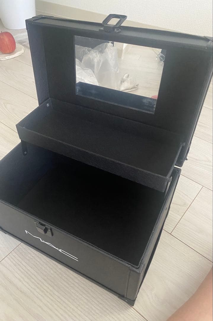 nacchi★新品未使用★ MACメイクボックス ノベルティー