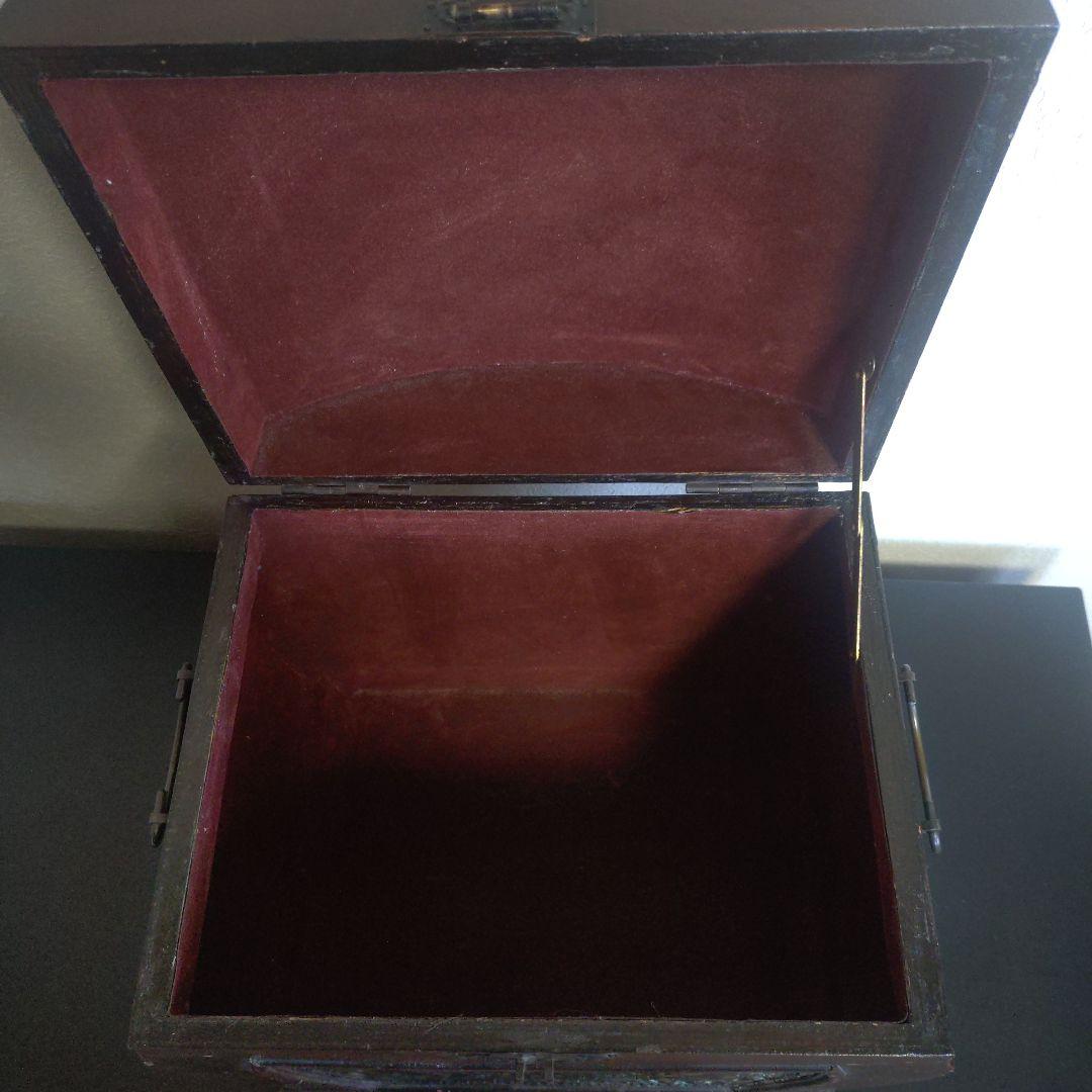 アンティーク調　ジュエリーケース　パウダーケース　宝箱