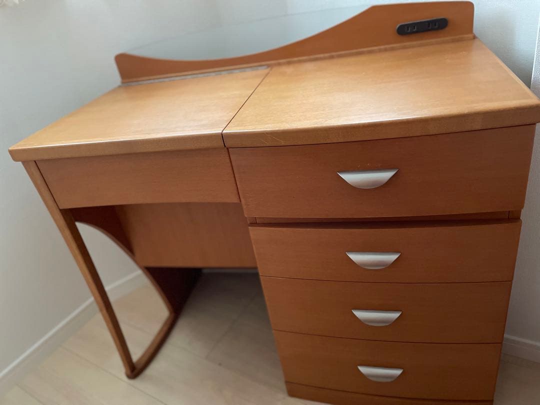 ドレッサー　鏡台　化粧台　デスク　机