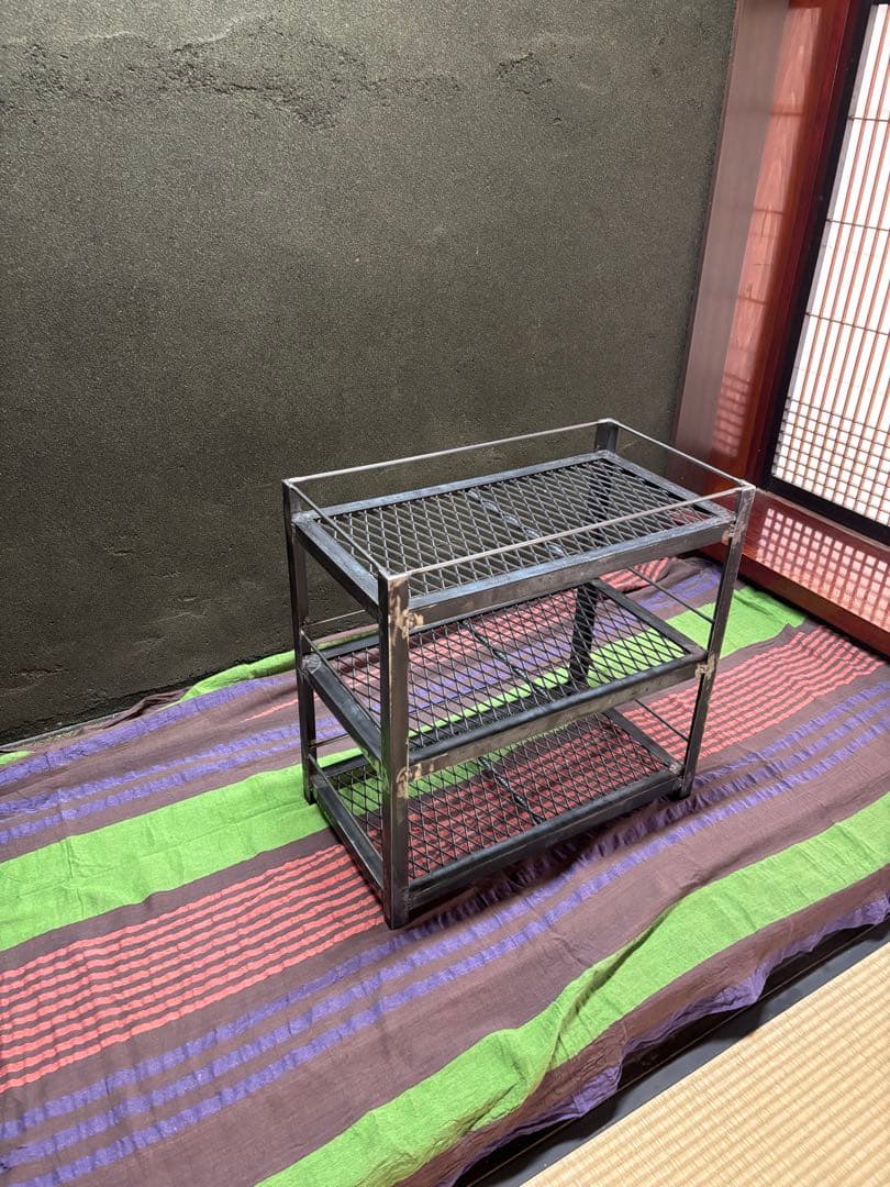 アイアンシェルフ３段棚　多肉植物　アガベ　植物棚　シャビー塗装